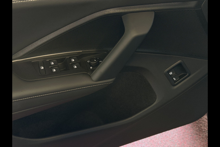 Volkswagen Tiguan 1.5 eHYBRID NW AUTO 2026 STOEL/STUUR VERW CAMERA ELEK.KLEP/TREKHAAK TRAILER ASSIST PHEV PLUG IN HYBRID