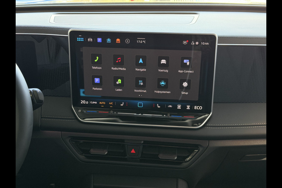 Volkswagen Tiguan 1.5 eHYBRID NW AUTO 2026 STOEL/STUUR VERW CAMERA ELEK.KLEP/TREKHAAK TRAILER ASSIST PHEV PLUG IN HYBRID