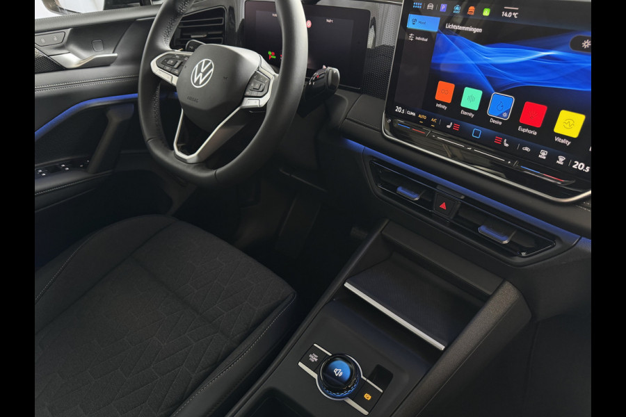 Volkswagen Tiguan 1.5 eHYBRID NW AUTO 2026 STOEL/STUUR VERW CAMERA ELEK.KLEP/TREKHAAK TRAILER ASSIST PHEV PLUG IN HYBRID