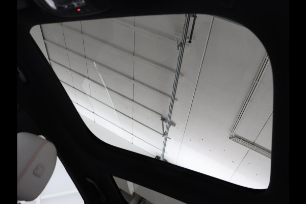 Mercedes-Benz B-Klasse 250e Advantage | SOH 99% | Panoramadak | Half leder | Widescreen | Camera | Park Assist | Dodehoek detectie | Full LED | Navigatie | Bluetooth | PHEV | Plug In