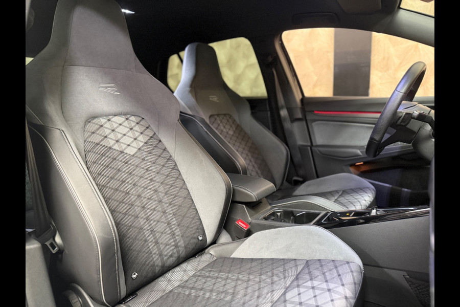 Volkswagen Golf 1.5 eTSI R-Line | Camera | Sfeerverlichting | Carplay