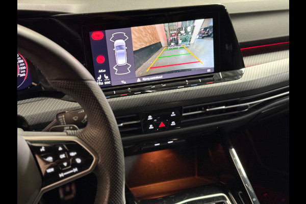 Volkswagen Golf 1.5 eTSI R-Line | Camera | Sfeerverlichting | Carplay