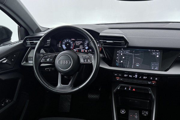 Audi A3 Sportback 30 TFSI Business edition (PANORAMADAK, STOELVERWARMING, TREKHAAK AFNEEMBAAR, ADAPTIVE CRUISE, 1e EIGENAAR)