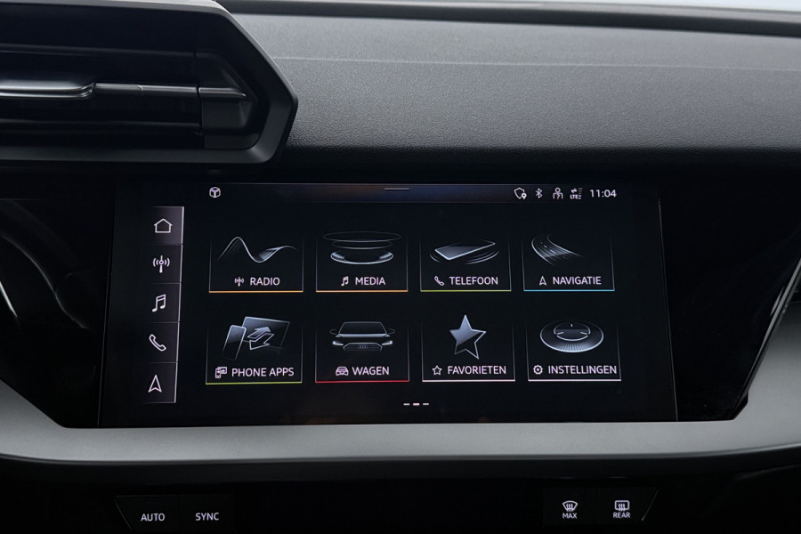 Audi A3 Sportback 30 TFSI Business edition (PANORAMADAK, STOELVERWARMING, TREKHAAK AFNEEMBAAR, ADAPTIVE CRUISE, 1e EIGENAAR)