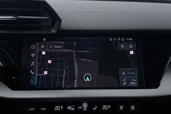 Audi A3 Sportback 30 TFSI Business edition (PANORAMADAK, STOELVERWARMING, TREKHAAK AFNEEMBAAR, ADAPTIVE CRUISE, 1e EIGENAAR)