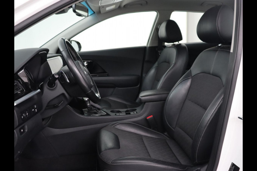 Kia Niro 1.6 GDi Hybrid DynamicLine | Carplay | Adaptive cruise | Trekhaak | Half leder | Navigatie | Parkeerhulp | Climate control | DAB | Bluetooth