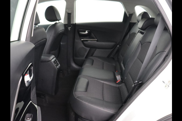 Kia Niro 1.6 GDi Hybrid DynamicLine | Carplay | Adaptive cruise | Trekhaak | Half leder | Navigatie | Parkeerhulp | Climate control | DAB | Bluetooth