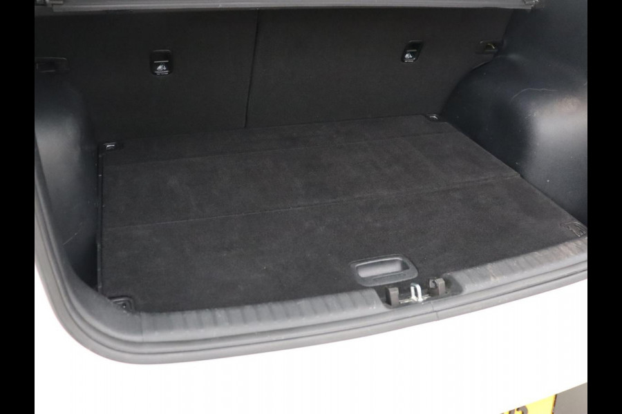 Kia Niro 1.6 GDi Hybrid DynamicLine | Carplay | Adaptive cruise | Trekhaak | Half leder | Navigatie | Parkeerhulp | Climate control | DAB | Bluetooth