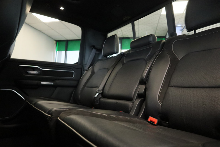 Dodge Ram 1500 5.7 V8 4x4 Crew Cab Limited ACC Head-UP Side steps NL Auto 401PK VCP