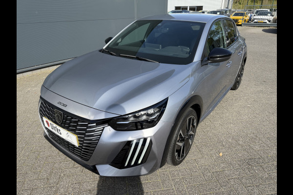 Peugeot 208 100pk GT (Camera - Keyless Entry - Parkeersensoren V+A - LED - Navigatie - Automatische Airco - Draadloos laden - Apple Carplay