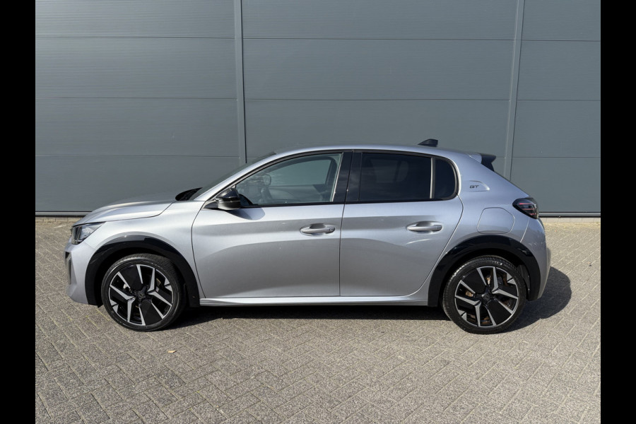 Peugeot 208 100pk GT (Camera - Keyless Entry - Parkeersensoren V+A - LED - Navigatie - Automatische Airco - Draadloos laden - Apple Carplay