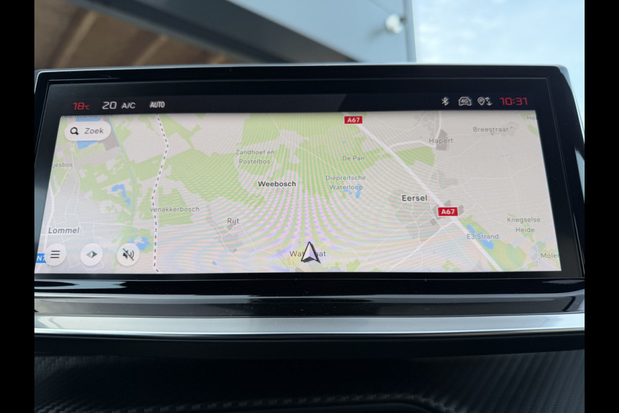 Peugeot 208 100pk GT (Camera - Keyless Entry - Parkeersensoren V+A - LED - Navigatie - Automatische Airco - Draadloos laden - Apple Carplay