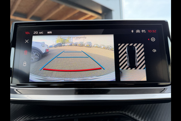 Peugeot 208 100pk GT (Camera - Keyless Entry - Parkeersensoren V+A - LED - Navigatie - Automatische Airco - Draadloos laden - Apple Carplay