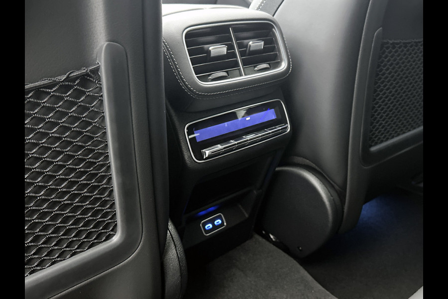 Mercedes-Benz GLE Coupé AMG 53 Hybrid 4MATIC+ Premium Plus | Sierdelen AMG carbon | Trekhaak | 22 inch AMG velgen | Luchtvering | Rijassistentiepakket | Head-up display | Burmester 3D sound systeem | Remklauwen rood | Stoelventilatie voor | AMG TRACK PACE |  360°-camera |