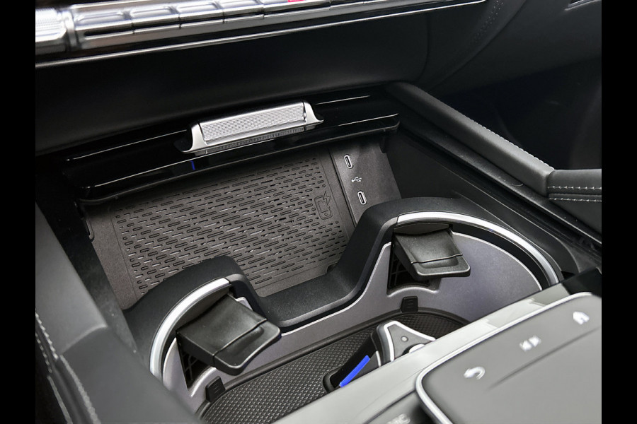 Mercedes-Benz GLE Coupé AMG 53 Hybrid 4MATIC+ Premium Plus | Sierdelen AMG carbon | Trekhaak | 22 inch AMG velgen | Luchtvering | Rijassistentiepakket | Head-up display | Burmester 3D sound systeem | Remklauwen rood | Stoelventilatie voor | AMG TRACK PACE |  360°-camera |