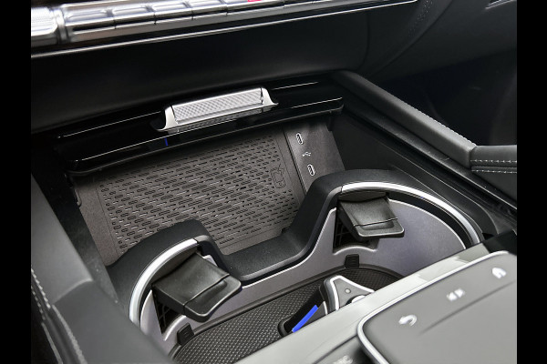 Mercedes-Benz GLE Coupé AMG 53 Hybrid 4MATIC+ Premium Plus | Sierdelen AMG carbon | Trekhaak | 22 inch AMG velgen | Luchtvering | Rijassistentiepakket | Head-up display | Burmester 3D sound systeem | Remklauwen rood | Stoelventilatie voor | AMG TRACK PACE |  360°-camera |