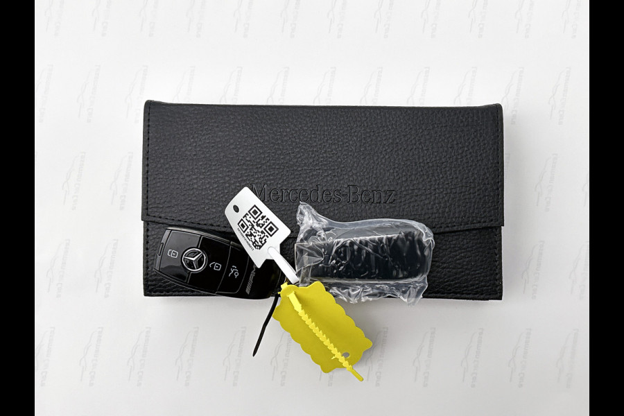 Mercedes-Benz GLE Coupé AMG 53 Hybrid 4MATIC+ Premium Plus | Sierdelen AMG carbon | Trekhaak | 22 inch AMG velgen | Luchtvering | Rijassistentiepakket | Head-up display | Burmester 3D sound systeem | Remklauwen rood | Stoelventilatie voor | AMG TRACK PACE |  360°-camera |