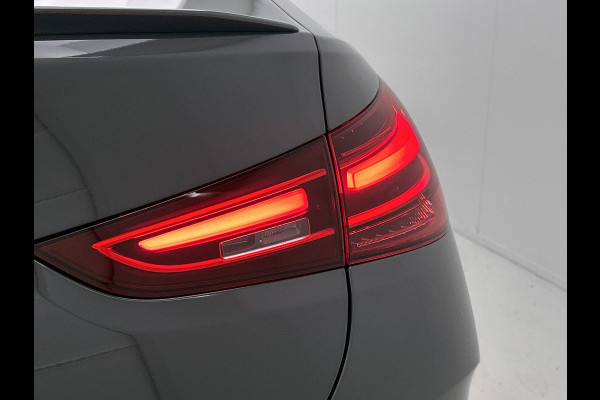 Mercedes-Benz GLE Coupé AMG 53 Hybrid 4MATIC+ Premium Plus | Sierdelen AMG carbon | Trekhaak | 22 inch AMG velgen | Luchtvering | Rijassistentiepakket | Head-up display | Burmester 3D sound systeem | Remklauwen rood | Stoelventilatie voor | AMG TRACK PACE |  360°-camera |