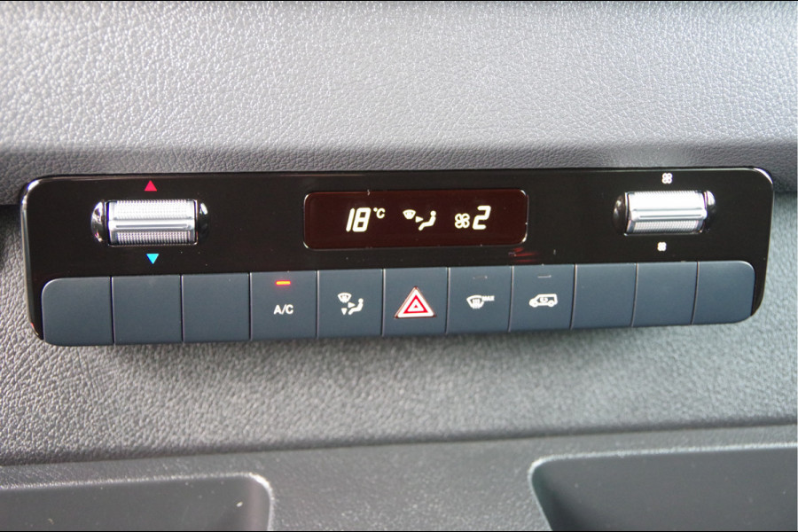 Mercedes-Benz Sprinter 317 1.9 CDI L2H1 DC-6P, AUT. FACELIFT, 3.5T TREKHAAK, LED, CAMERA, NAVI, CRUISE, MF STUURWIEL, MISTLAMPEN, DUBBELE CABINE, DUBBE