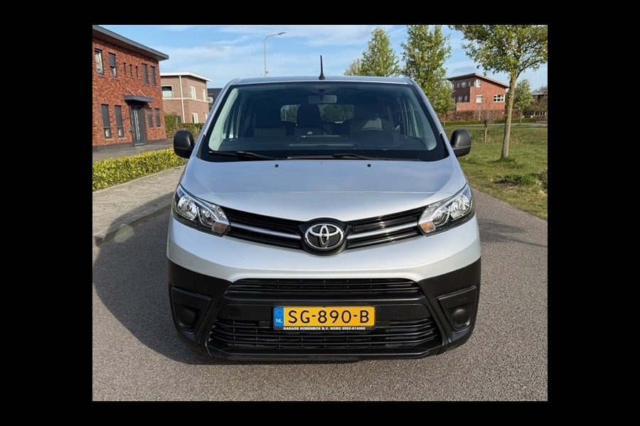 Toyota Proace Shuttle 1.6 D-4D Cool Comfort Long