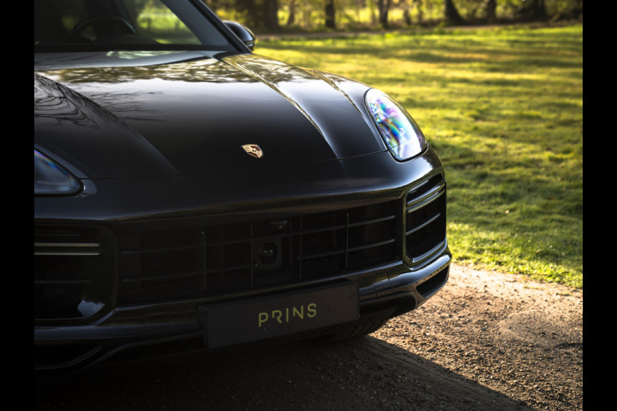 Porsche Cayenne 4.0 Turbo | 2e eigenaar | Pano-dak | Keramisch | 3D Surround View
