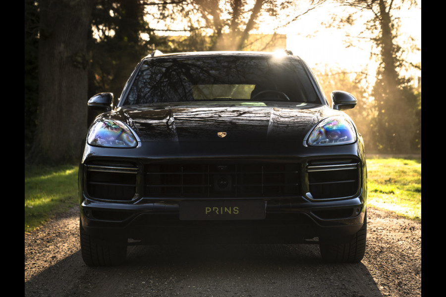 Porsche Cayenne 4.0 Turbo | 2e eigenaar | Pano-dak | Keramisch | 3D Surround View