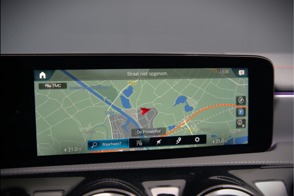 Mercedes-Benz CLA-Klasse Shooting Brake 180 Advantage AMG | Stoelverwarming | Parkeersensoren | Navigatie | Cruise Control | Keyless | Camera | Ambiance Verlichting | Climate Control