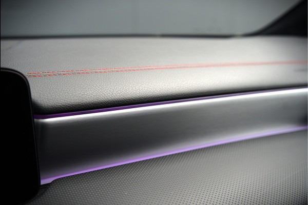 Mercedes-Benz CLA-Klasse Shooting Brake 180 Advantage AMG | Stoelverwarming | Parkeersensoren | Navigatie | Cruise Control | Keyless | Camera | Ambiance Verlichting | Climate Control