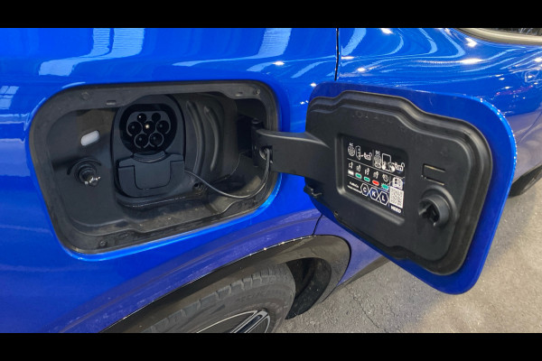 Ford Capri Premium Extended Range RWD 77 kWh 286 pk Driver Ass. Pack, Winter Pack, Climate Control, Cruise Control, 360 gr. Camera, Head Up Display