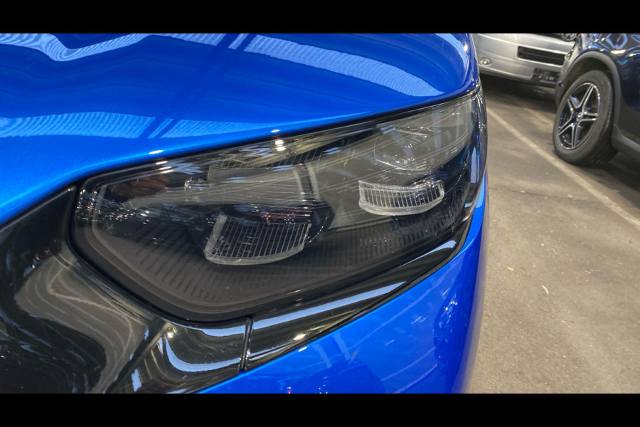 Ford Capri Premium Extended Range RWD 77 kWh 286 pk Driver Ass. Pack, Winter Pack, Climate Control, Cruise Control, 360 gr. Camera, Head Up Display