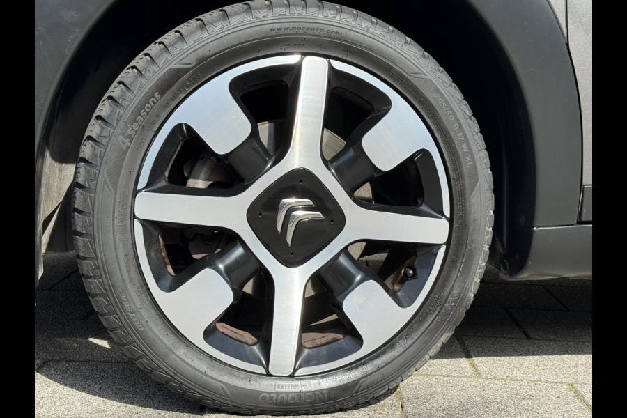 Citroën C4 Cactus 1.2 PureTech Shine Pack - AUTOMAAT I Navigatie / Apple CarPlay I Airco I Sport velgen I PDC I Dealer onderhouden