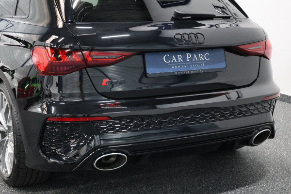 Audi RS3 Sportback 2.5 TFSI quattro 400+PK MATRIX-LED/VIRTUAL/B&O/SFEER/LEDER+S.VERWARMING/19"LMV/CAM/PDC/ACC/12 MND GARANTIE!!