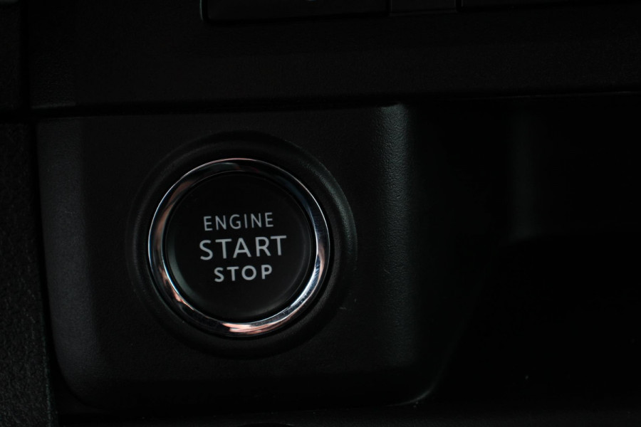 Toyota Proace Shuttle 2.0 145pk L3H1 Automaat Cool 9persoons PERSONENBUS | Climate Control | Camera | Dab | Adaptive Cruise Control | Stoelverwarming | Lichtmetalen velgen