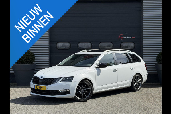 Škoda Octavia Combi 2.0 TDI Greentech Style Business | Panoramdak | Navigatie | DAB | Lichtmetalen Velgen | Carplay |