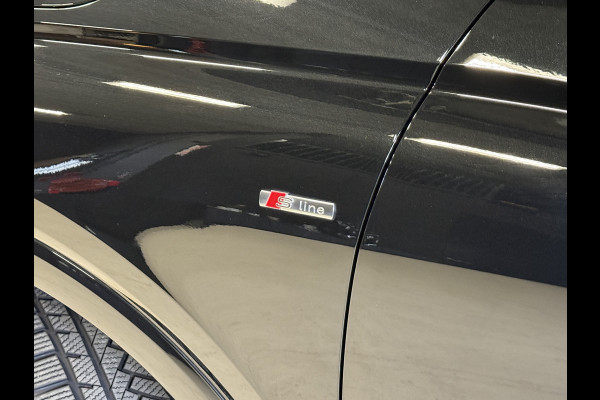 Audi Q4 e-tron 50 quattro Launch edition S Competition 77 kWh | Pano | 2x S-line | Warmtepomp