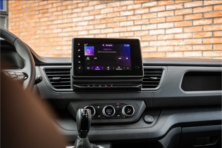 Renault Trafic 2.0 170 PK L2H1 DC | Dubbel Cabine | L+R Schuifdeur | Navigatie | CarPlay | 5-Zitter  | Spoilerkit | BPM Vrij | Fabrieksgarantie