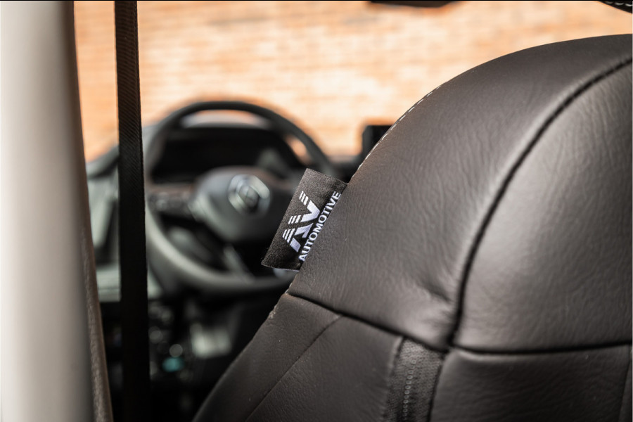 Renault Trafic 2.0 170 PK L2H1 DC | Dubbel Cabine | L+R Schuifdeur | Navigatie | CarPlay | 5-Zitter  | Spoilerkit | BPM Vrij | Fabrieksgarantie