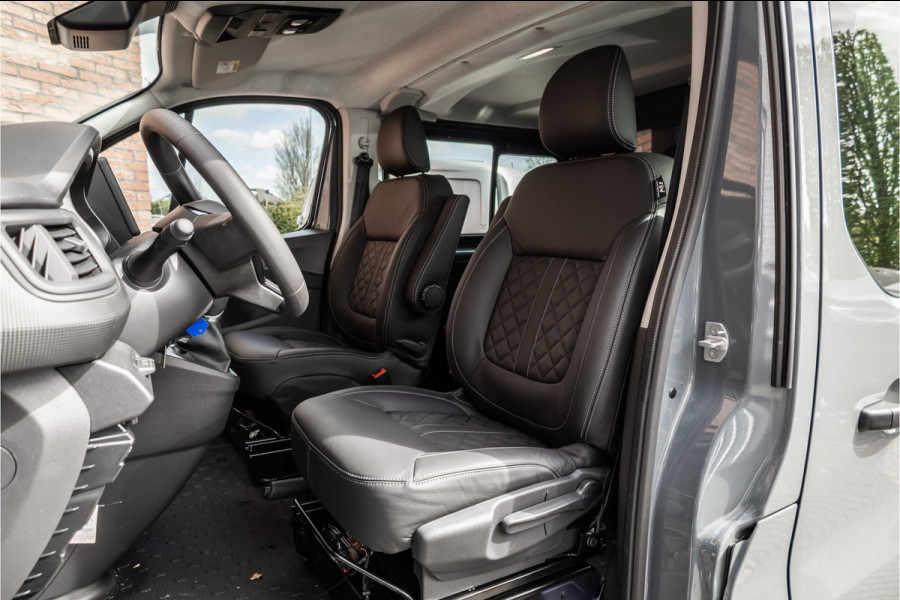 Renault Trafic 2.0 170 PK L2H1 DC | Dubbel Cabine | L+R Schuifdeur | Navigatie | CarPlay | 5-Zitter  | Spoilerkit | BPM Vrij | Fabrieksgarantie
