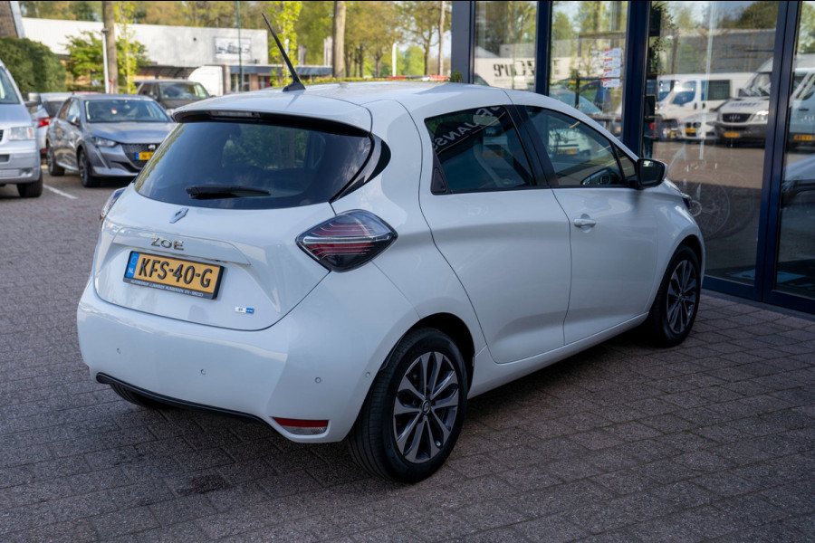 Renault ZOE R135 Evolution 52 kWh|Prijs rijklaar incl 12 mnd garantie| Camera Stuur/Stoelverwarming Blindspot Navi