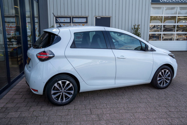 Renault ZOE R135 Evolution 52 kWh|Prijs rijklaar incl 12 mnd garantie| Camera Stuur/Stoelverwarming Blindspot Navi