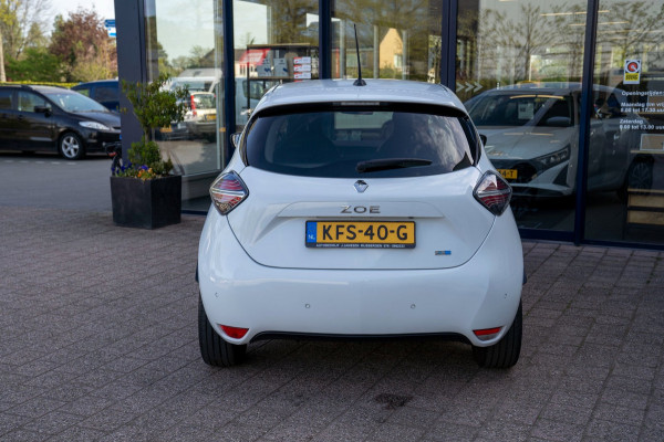 Renault ZOE R135 Evolution 52 kWh|Prijs rijklaar incl 12 mnd garantie| Camera Stuur/Stoelverwarming Blindspot Navi