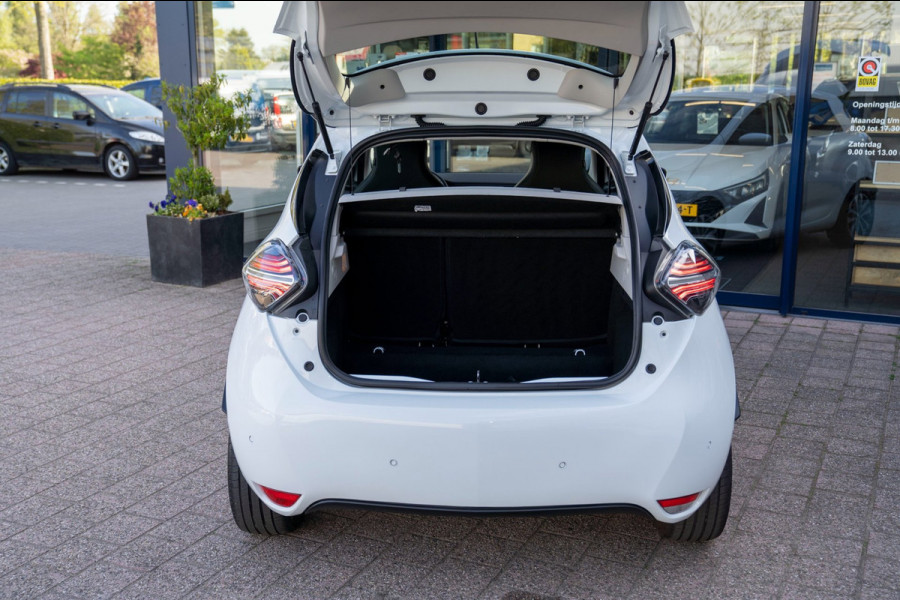 Renault ZOE R135 Evolution 52 kWh|Prijs rijklaar incl 12 mnd garantie| Camera Stuur/Stoelverwarming Blindspot Navi
