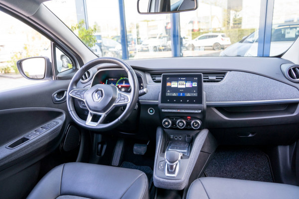 Renault ZOE R135 Evolution 52 kWh|Prijs rijklaar incl 12 mnd garantie| Camera Stuur/Stoelverwarming Blindspot Navi