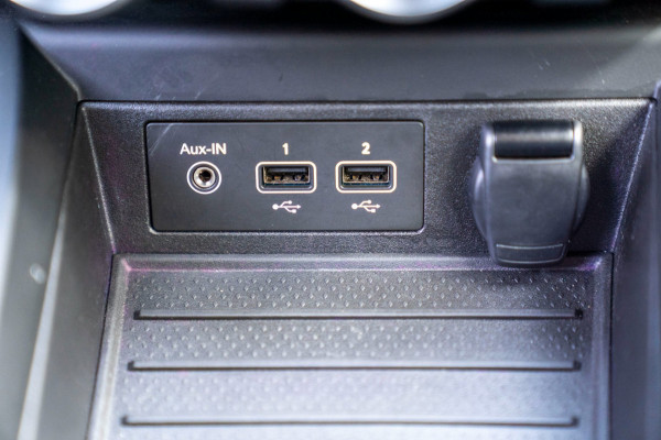 Renault ZOE R135 Evolution 52 kWh|Prijs rijklaar incl 12 mnd garantie| Camera Stuur/Stoelverwarming Blindspot Navi