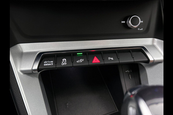 Audi Q3 Sportback 45 TFSI e Plug-In Hybrid S Line BLACK-LINE | VIRTUAL | CAMERA | EL-ACHTERKLEP