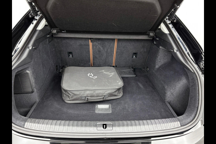 Audi Q3 Sportback 45 TFSI e Plug-In Hybrid S Line BLACK-LINE | VIRTUAL | CAMERA | EL-ACHTERKLEP