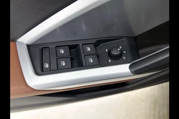 Audi Q3 Sportback 45 TFSI e Plug-In Hybrid S Line BLACK-LINE | VIRTUAL | CAMERA | EL-ACHTERKLEP