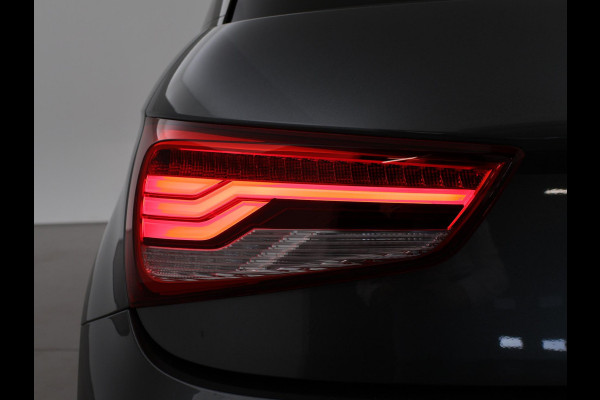 Audi A1 Sportback 1.8 TFSI 192 PK S-TRONIC AUT. S-LINE + SCHUIFDAK | LEDER SPORTINTERIEUR | BOSE | STOELVERWARMING