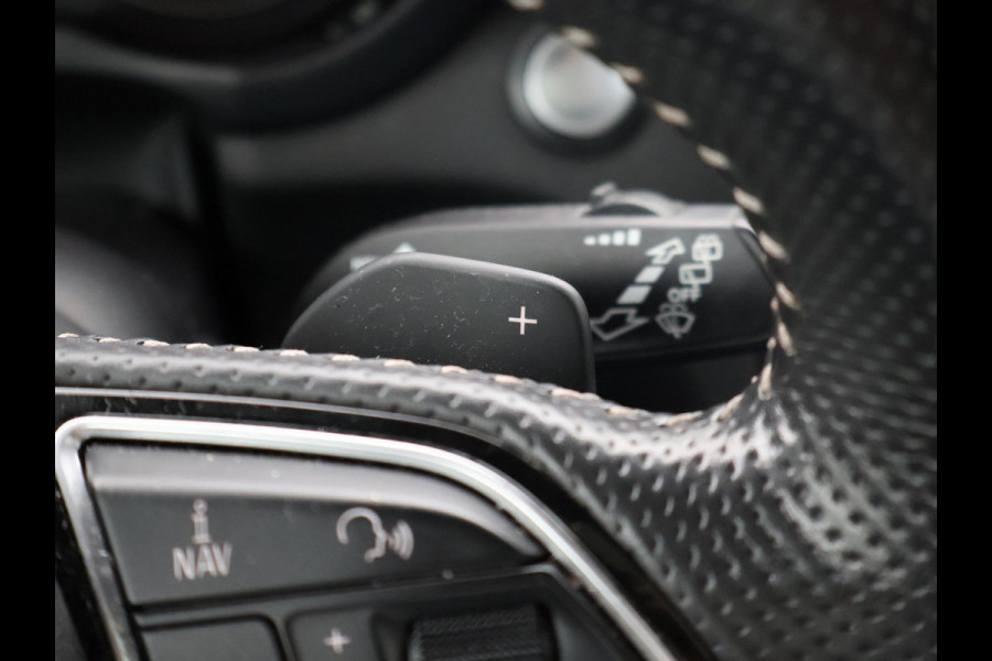 Audi A1 Sportback 1.8 TFSI 192 PK S-TRONIC AUT. S-LINE + SCHUIFDAK | LEDER SPORTINTERIEUR | BOSE | STOELVERWARMING