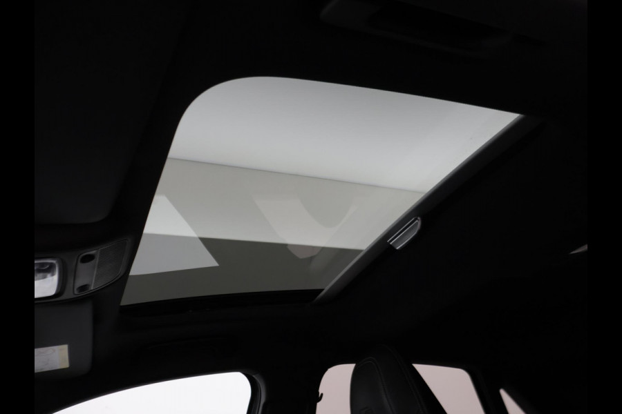 Audi A1 Sportback 1.8 TFSI 192 PK S-TRONIC AUT. S-LINE + SCHUIFDAK | LEDER SPORTINTERIEUR | BOSE | STOELVERWARMING